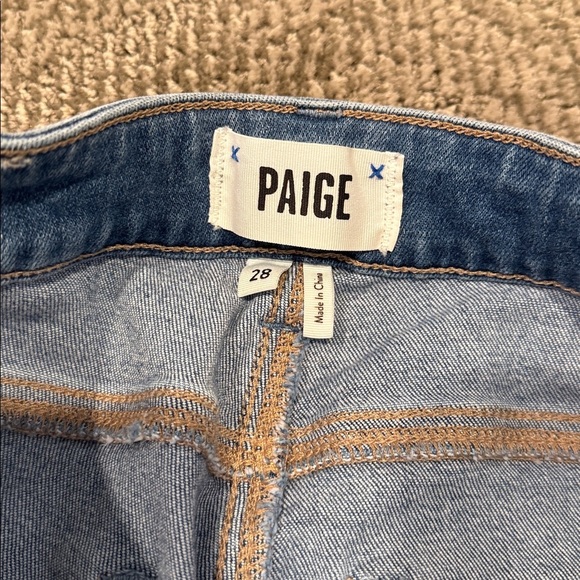 PAIGE Light Blue High Rise Denim Jeans Laurel Canyon Size 28 - Picture 3 of 7